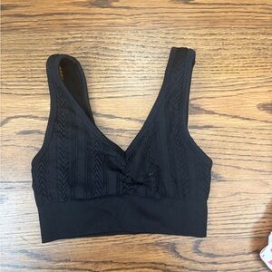 Aerie Black Textured Sports Bra